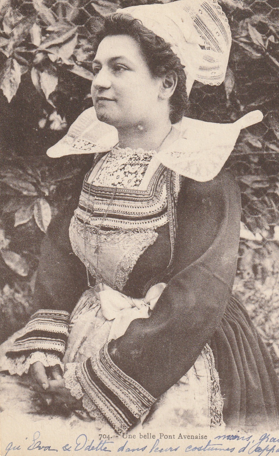 29 Une belle Pont Avenaise 1935