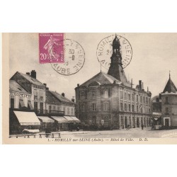 10 ROMILLY-SUR-SEINE. Hôtel de Ville, Bijouterie et "Au Gagne Petit" 1938