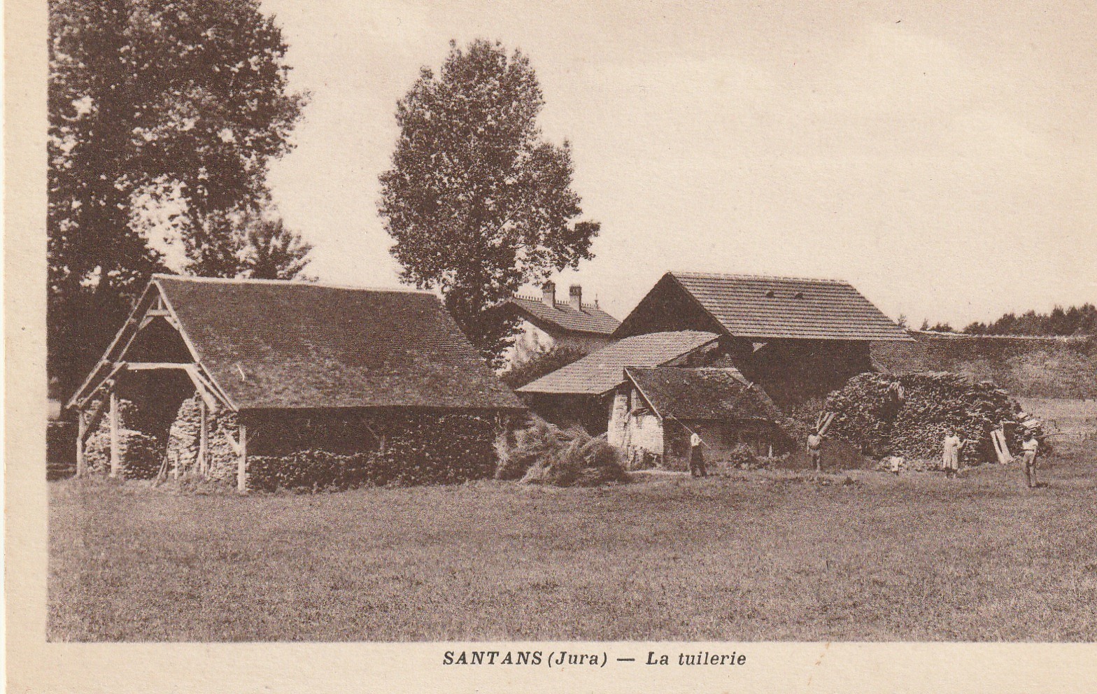 39 SANTANS. La Tuilerie 1936 animation