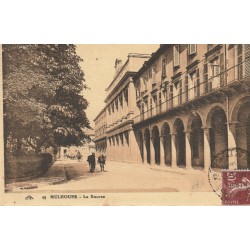 68 MULHOUSE. Attelages de chevaux devant la Bourse 1926