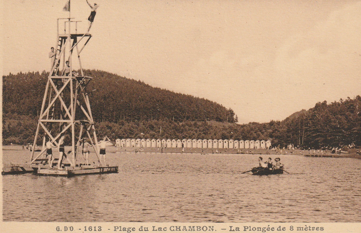 63 Plage du LAC CHAMBON. La Plongée de 8 mètres