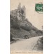 58 environs de CLAMECY. Rochers de Basseville ave femme et voiture ancienne 1913