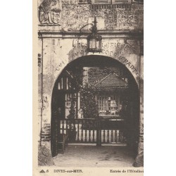 14 DIVES-SUR-MER. Entrée de l'Hôtellerie 1938