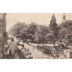 31 TOULOUSE. Square du Capitole rue Alsace Lorraine