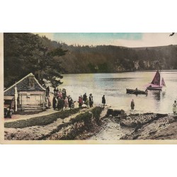 63 L'AUVERGNE. Le Lac Pavin 1948