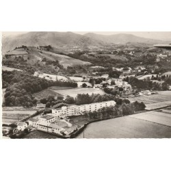 2 x photo cpsm petit format 64 CAMBO-LES-BAINS. Sanatorium Franclet 1960 et vue prise de la propriété de Celhaya