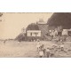 22 ETABLES. Plage des Godelins vers les Vau-Chaperon 1925 belle animation