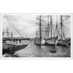 carte postale ancienne 22 PAIMPOL. Goëlettes Islandaises au Bassin à flot 1935. Carte Photo émaillographie