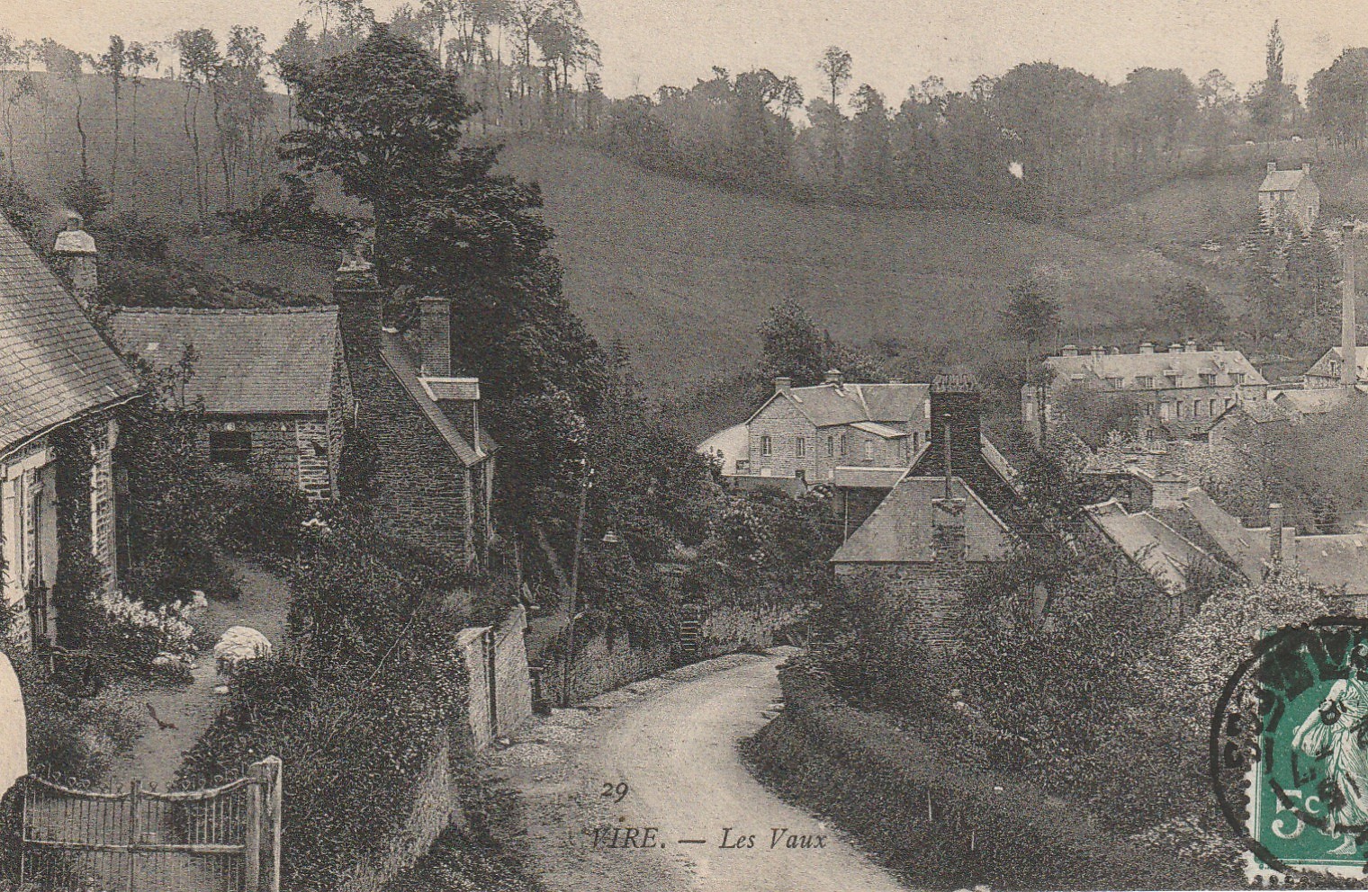 14 VIRE. Les Vaux 1908