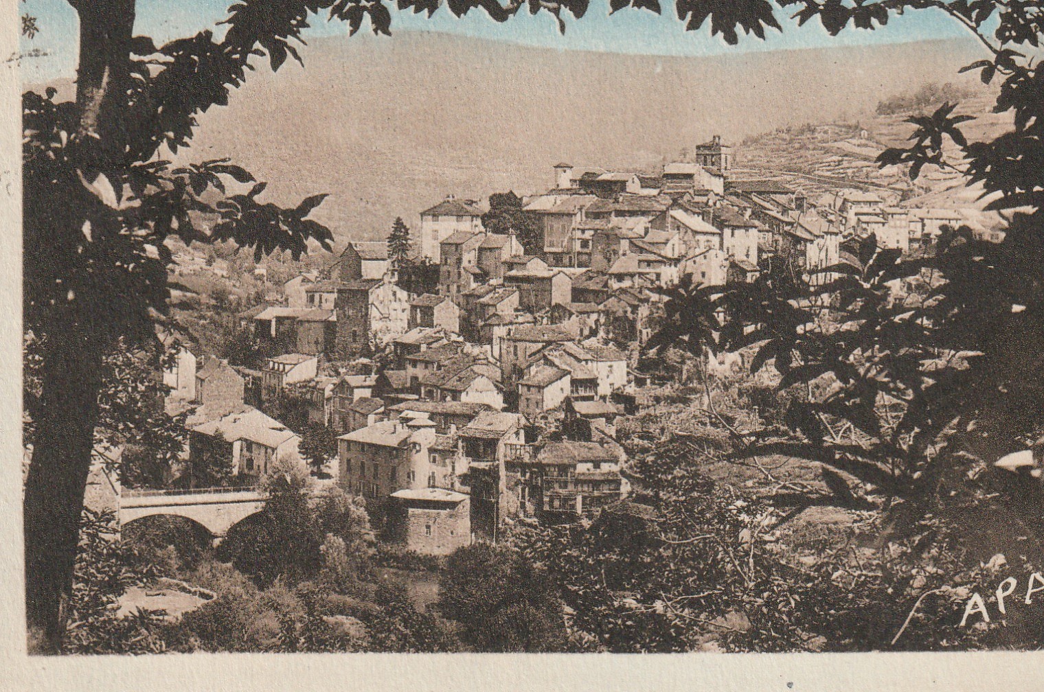 12 SAINT-SERNIN-SUR-RANCE. Vue du Clavelou 1952