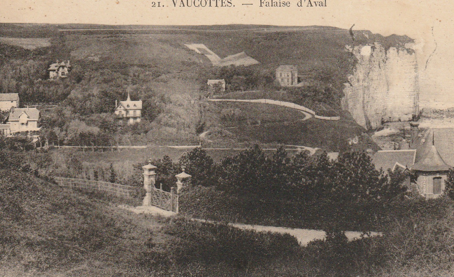 76 VAUCOTTES. Falaise d'Aval