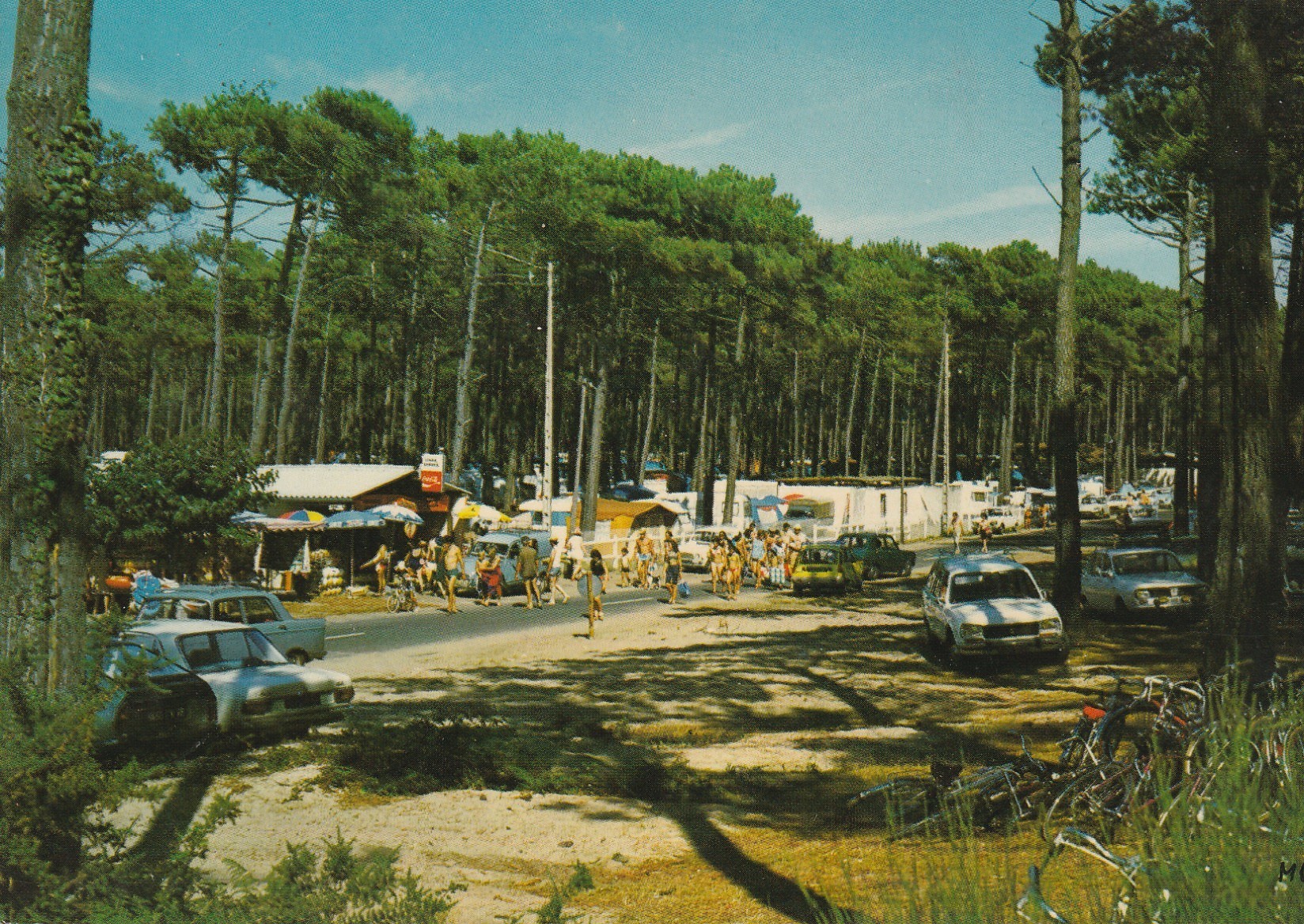 Photo cpsm grand format 40 MOLIETS-PLAGE. Les Campings avenue de la Plage 1976