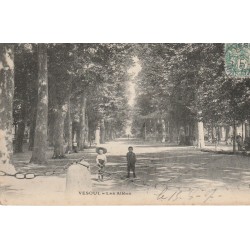 70 VESOUL. Les Allées avec enfants 1907