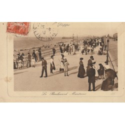 76 DIEPPE. Le Boulevard Maritime bien animé 1910
