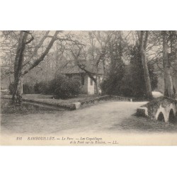 78 RAMBOUILLET. Le Parc, les Coquillages et Pont sur la Rivière