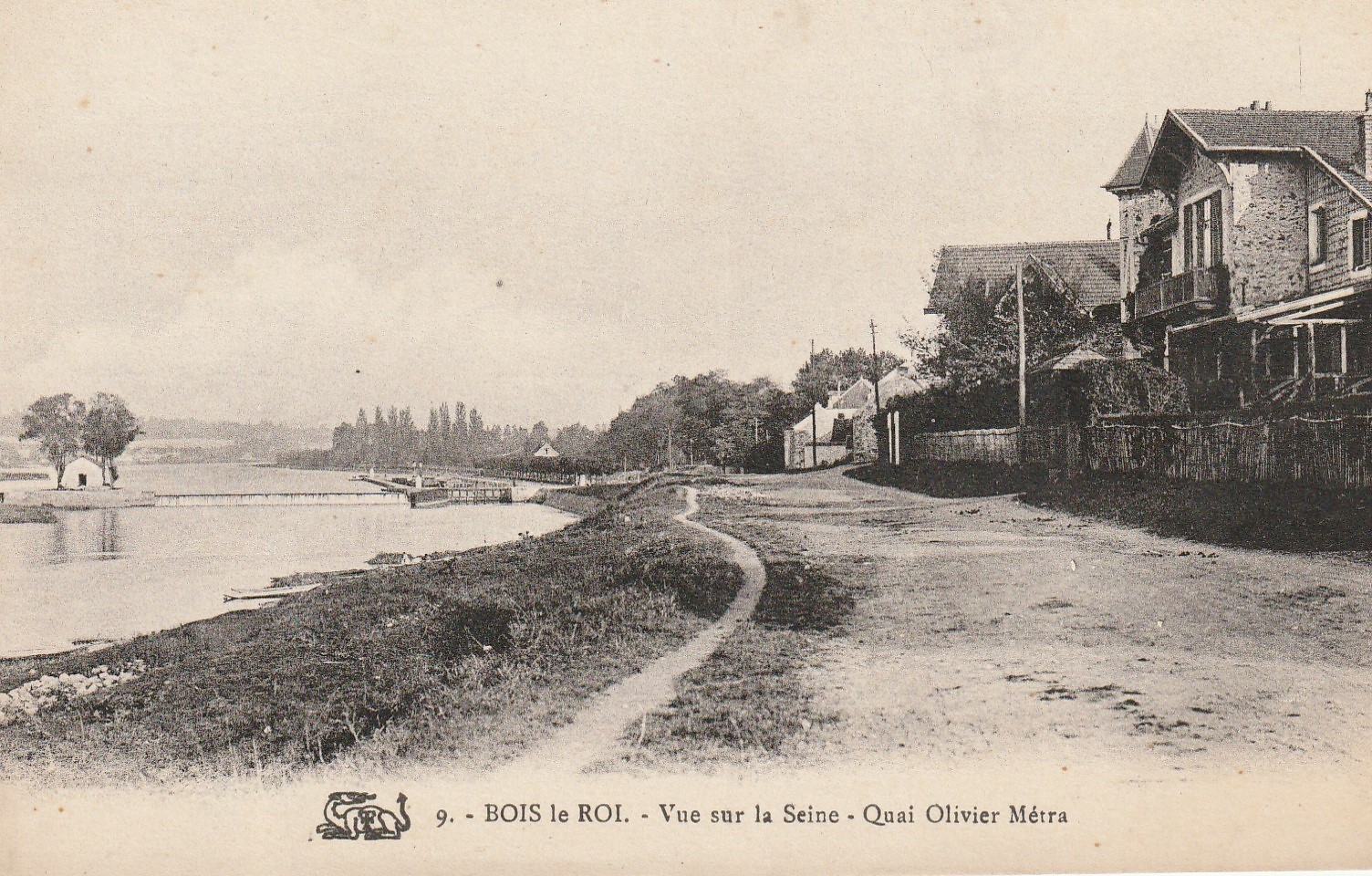 77 BOIS-LE-ROI. Vue prise sur la Seine Quai Olivier Métra