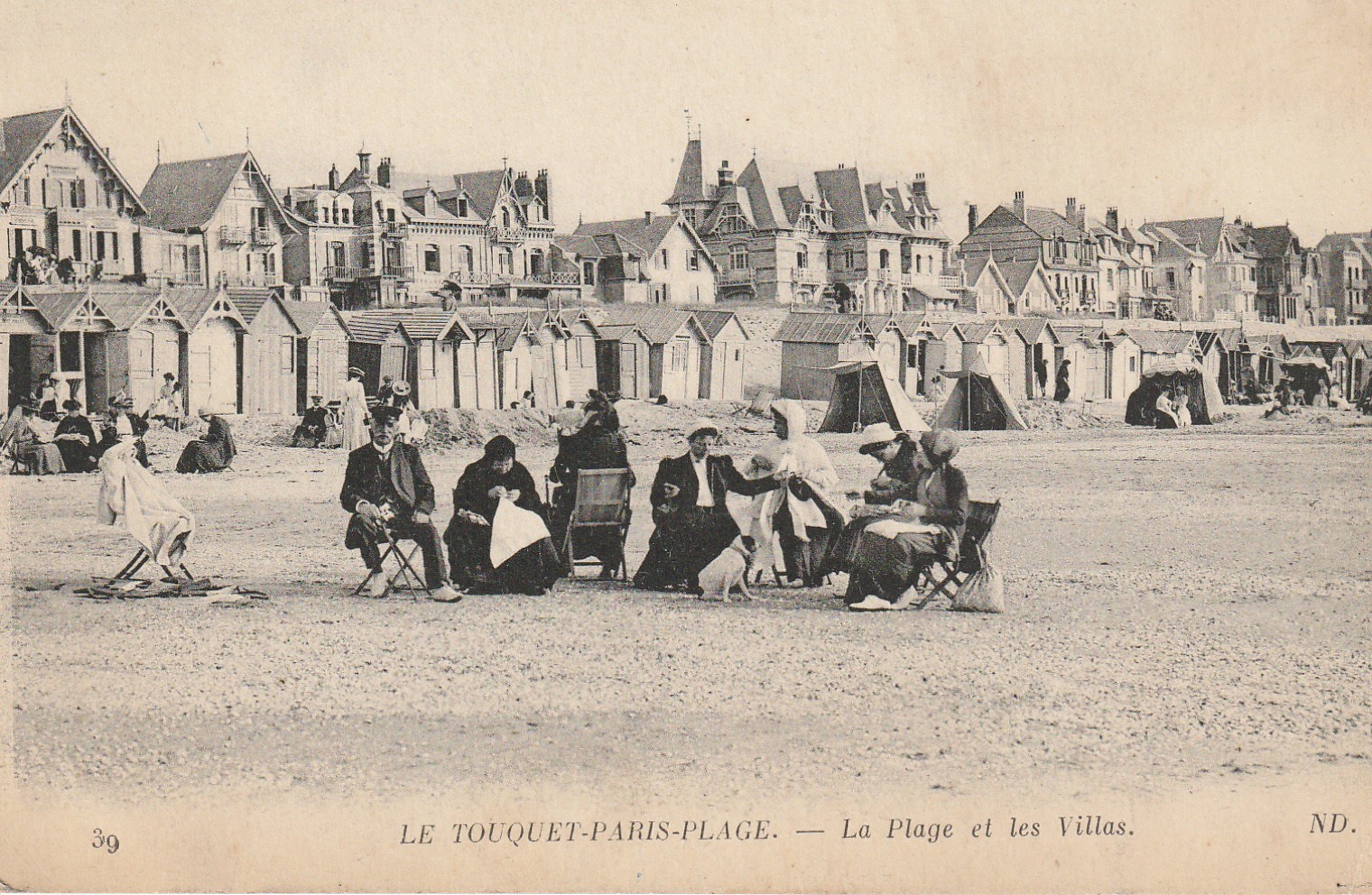 62 LE TOUQUET-PARIS-PLAGE. La Plage et les Villas belle animation