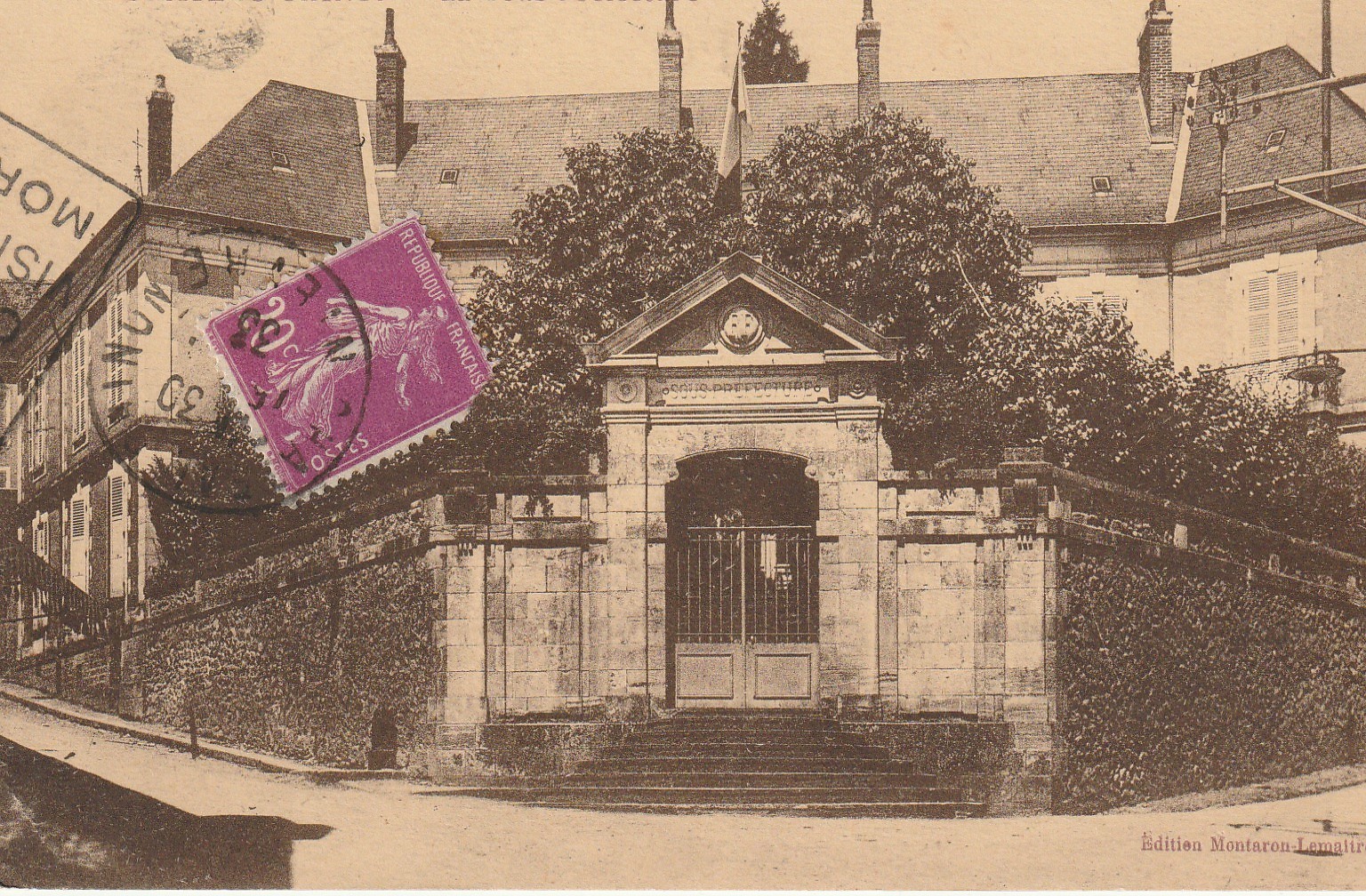 58 CHATEAU-CHINON. La Sous-Préfecture 1933