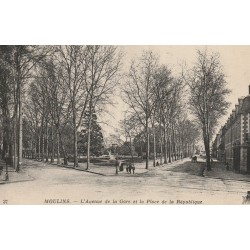 03 MOULINS. Avenue de la Gare et Place de la République 1923