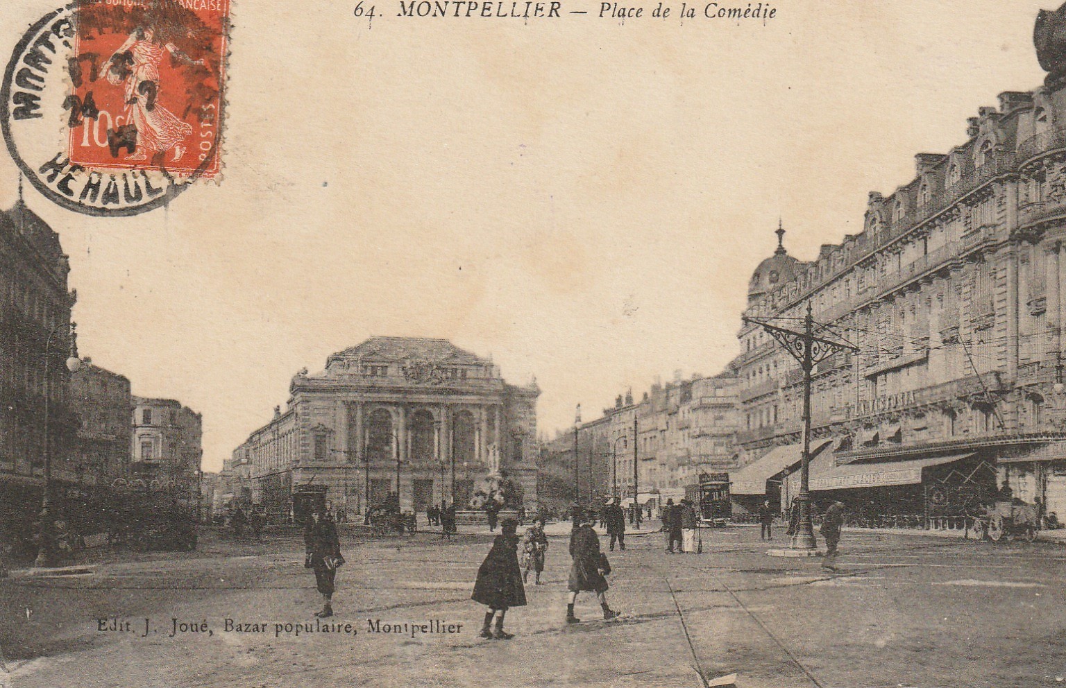 34 MONTPELLIER. La Victoria Place de la Comédie animée 1917