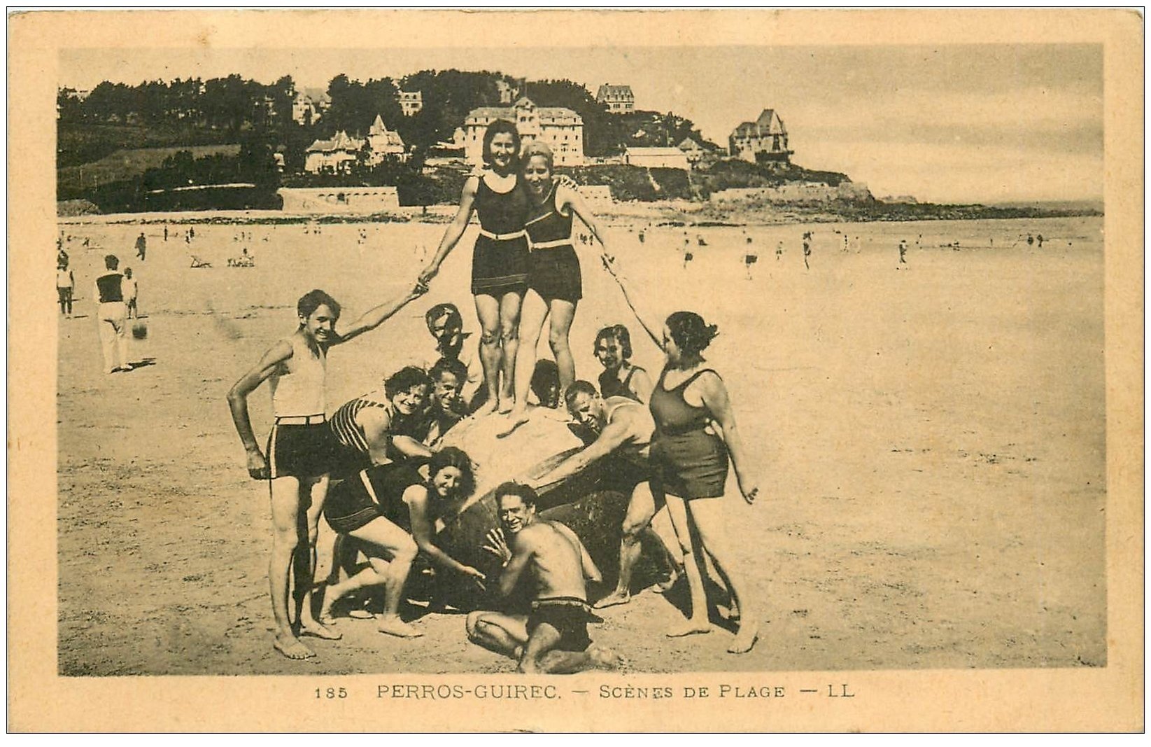 Lot De 8 Cartes Postales Anciennes – Anzio Italie Plage Promenade J76032