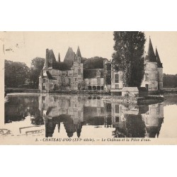 14 CHATEAU D'OO. Château et Pièce d'eau 1935 (bords dentelés artistiquement)...