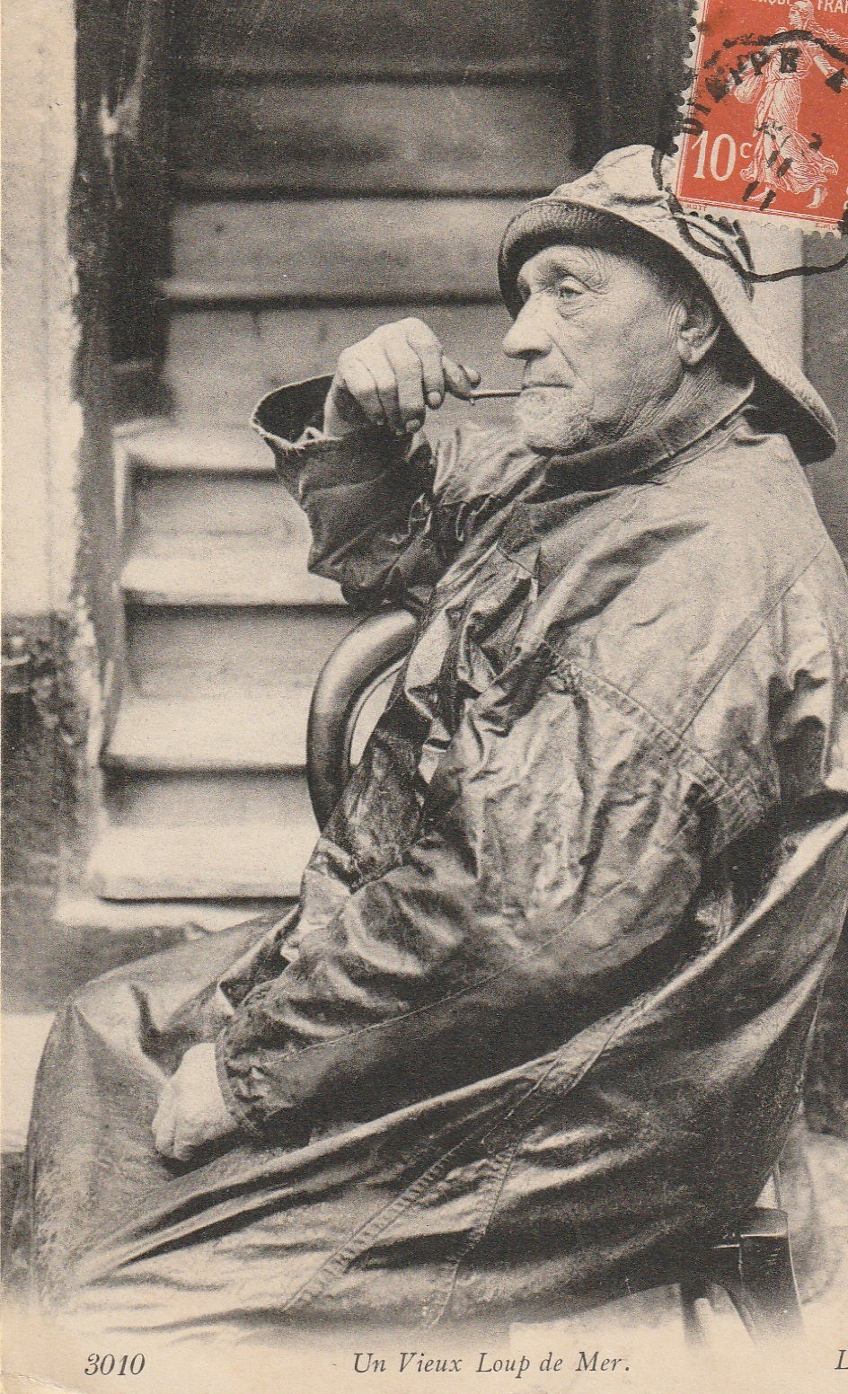 76 DIEPPE. Un Vieux Loup de Mer fumant la pipe 1911