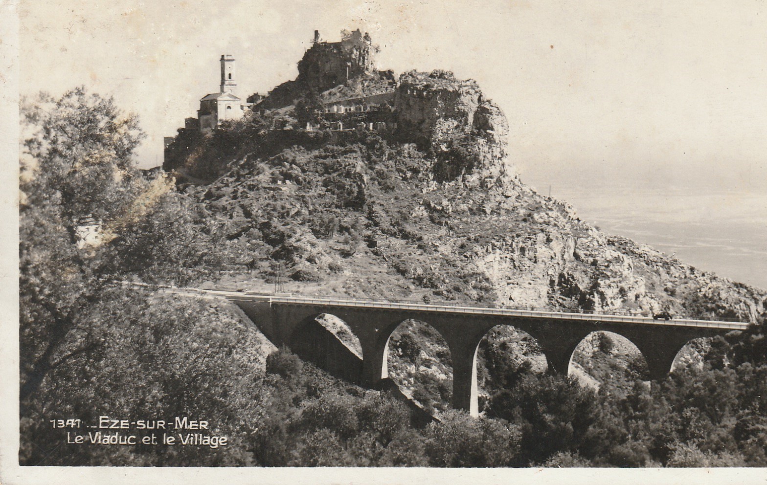 Photo cpa petit format 06 EZE-SUR-MER. Viaduc et Village 1938