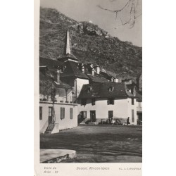 Photo cpsm petit format ESPAGNE Valle de Aran BOSOST RINCON TIPICO 1952