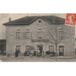 38 DIEMOZ. Hôtel Linage avec ses employés 1913