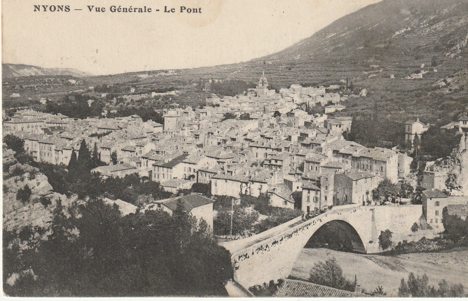 26 NYONS. Vue générale et le Pont 1915