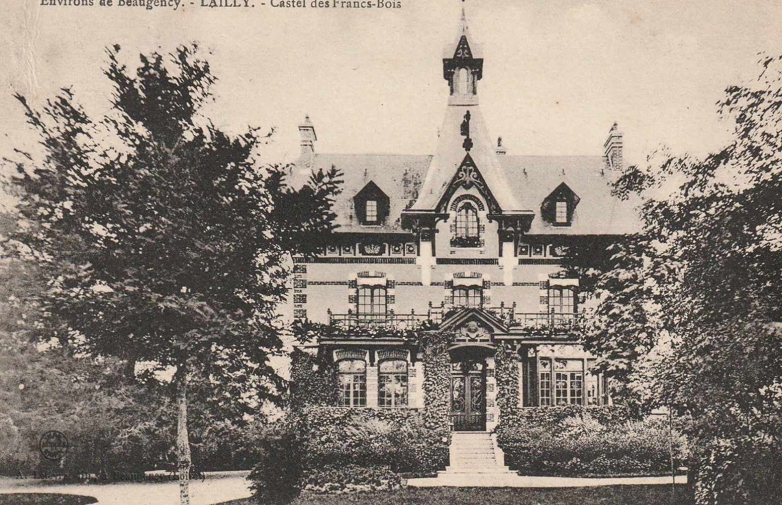 45 LAILLY-EN-VAL. Castel des Francs-Bois 1922