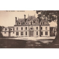 60 MORTEFONTAINE. Les communs Parc de Vallière