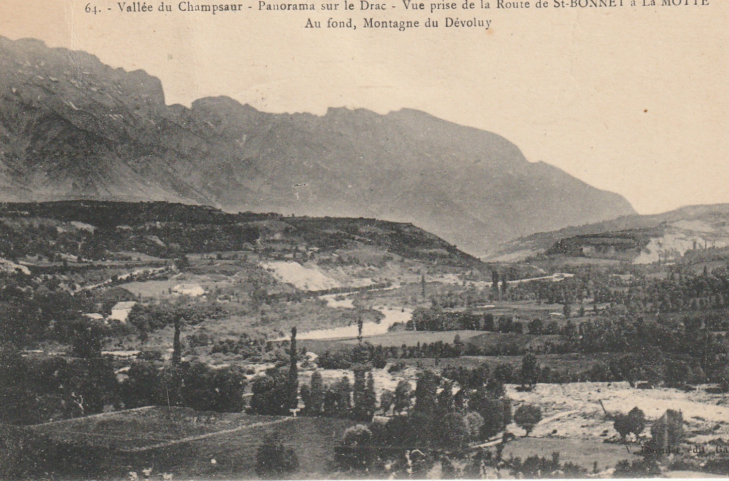 05 VALLEE DE CHAMPSAUR. Le Drac route de Saint-Bonnet à La Motte