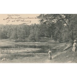 92 MEUDON. Elégantes près Etang de Villebon en Forêt 1905