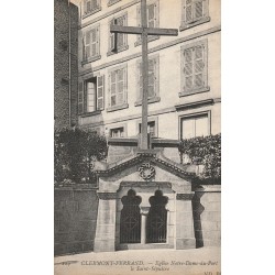 63 CLERMONT-FERRAND. Saint-Sépulcre Eglise Notre-Dame-du-Port ND Phot assez rare...