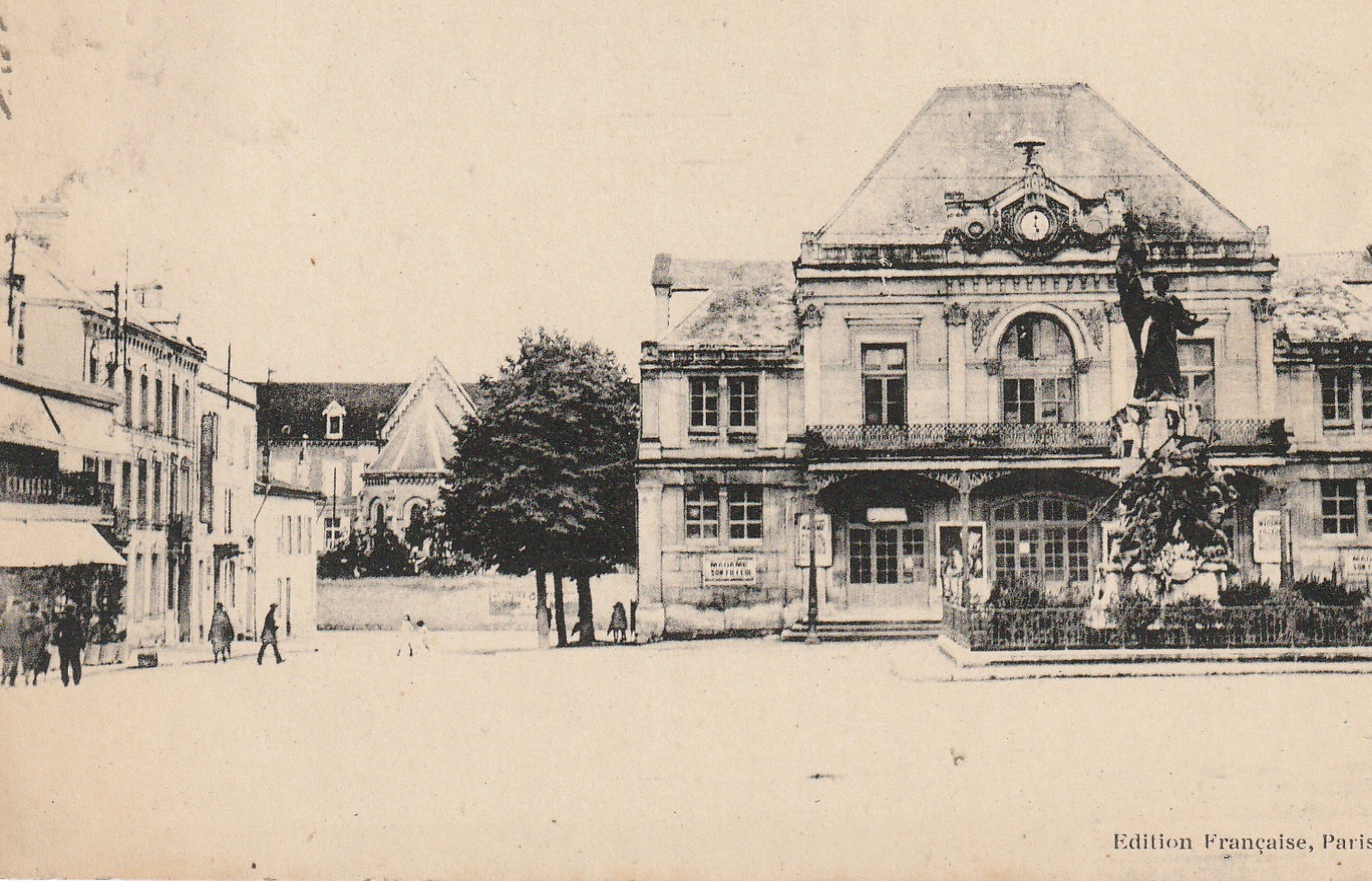 52 SAINT-DIZIER. Café du Commerce Place d'Armes 1931