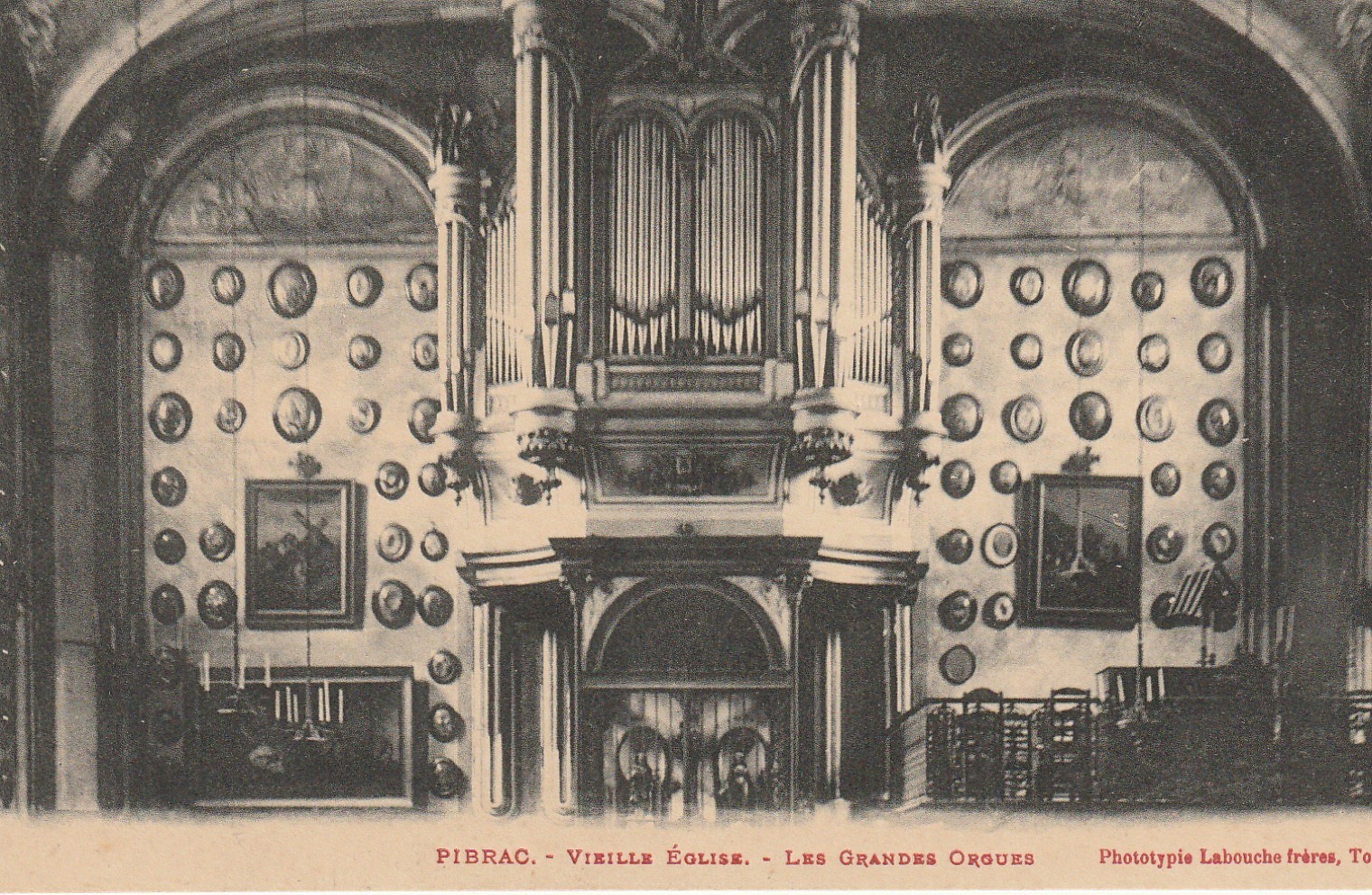31 PIBRAC. Les Grandes Orgues Vieille Eglise