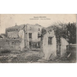 54 HARAUCOURT. 1916 Cour du Château Guerre 1914-18