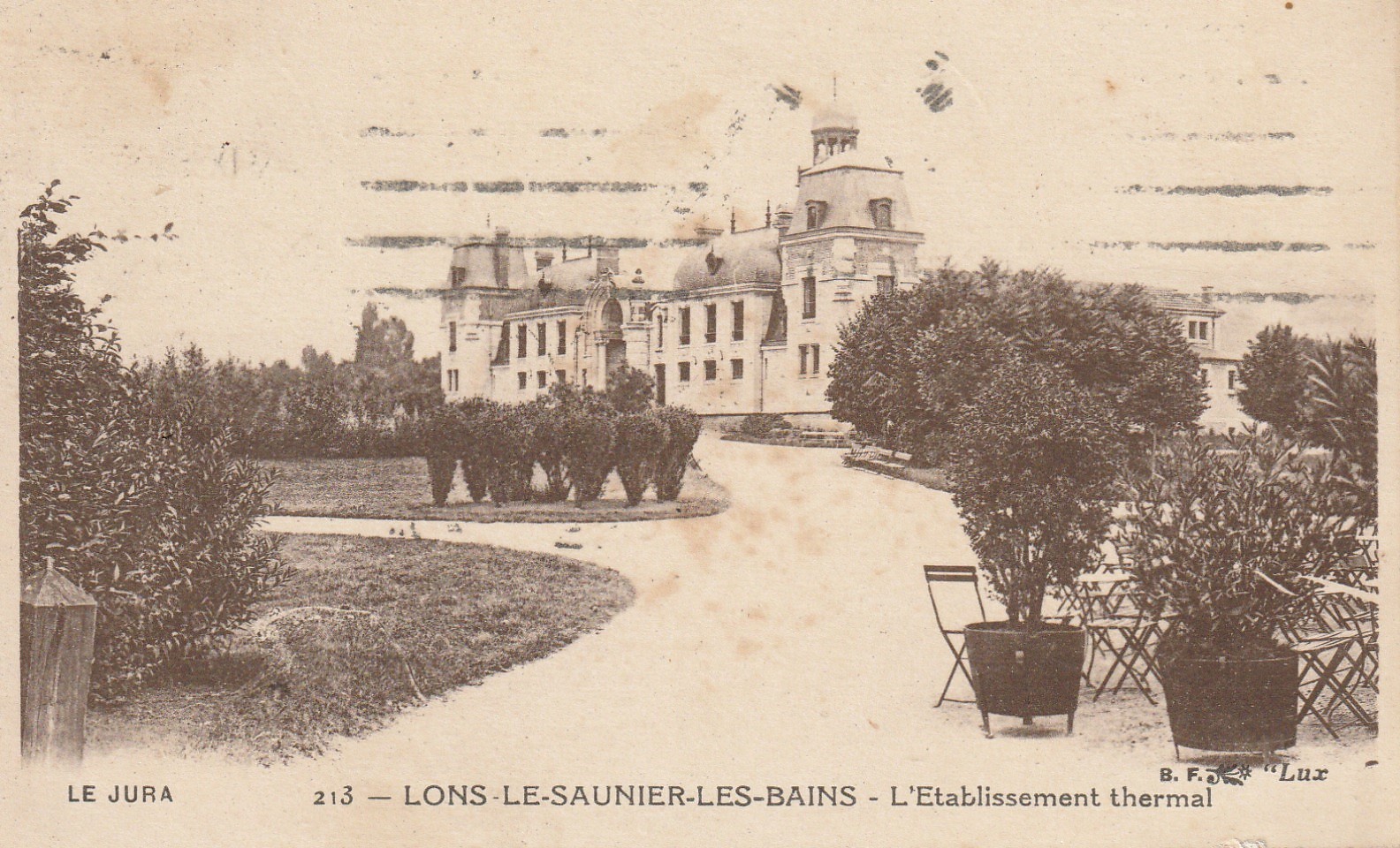 39 LONS-LE-SAUNIER-LES-BAINS. Etablissement Thermal 1920