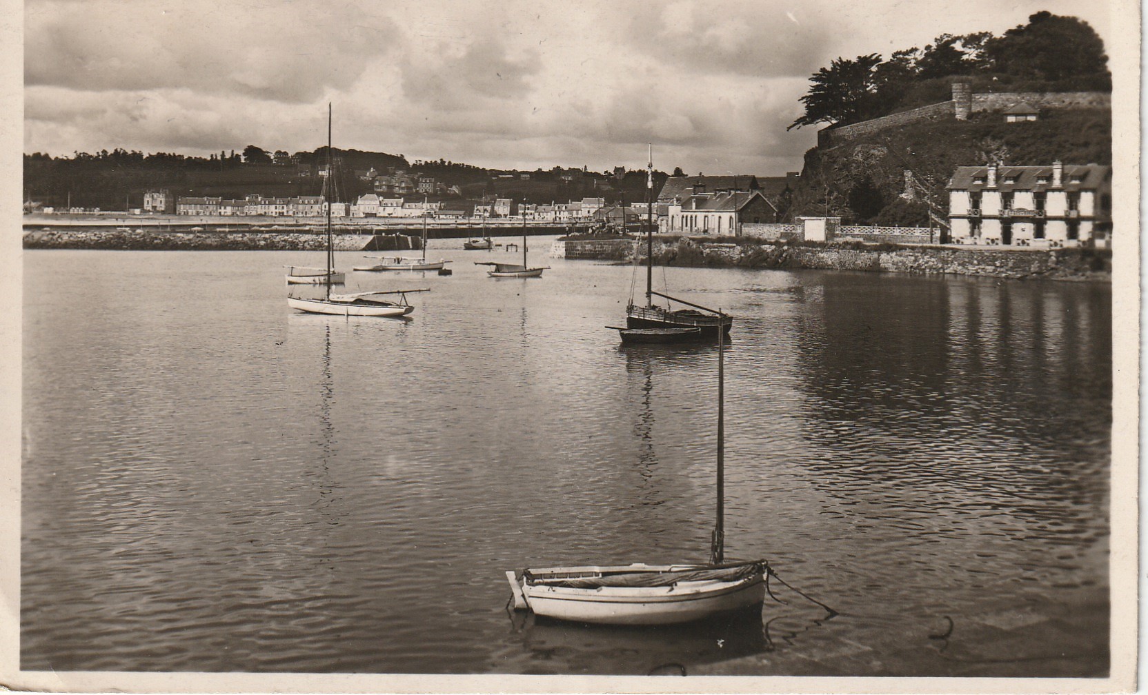 Photo cpsm petit format 22 BINIC. Le Bassin des Yachts 1948