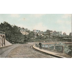 22 SAINT-BRIEUC. Les Nouveaux Boulevards avec promeneur 1914
