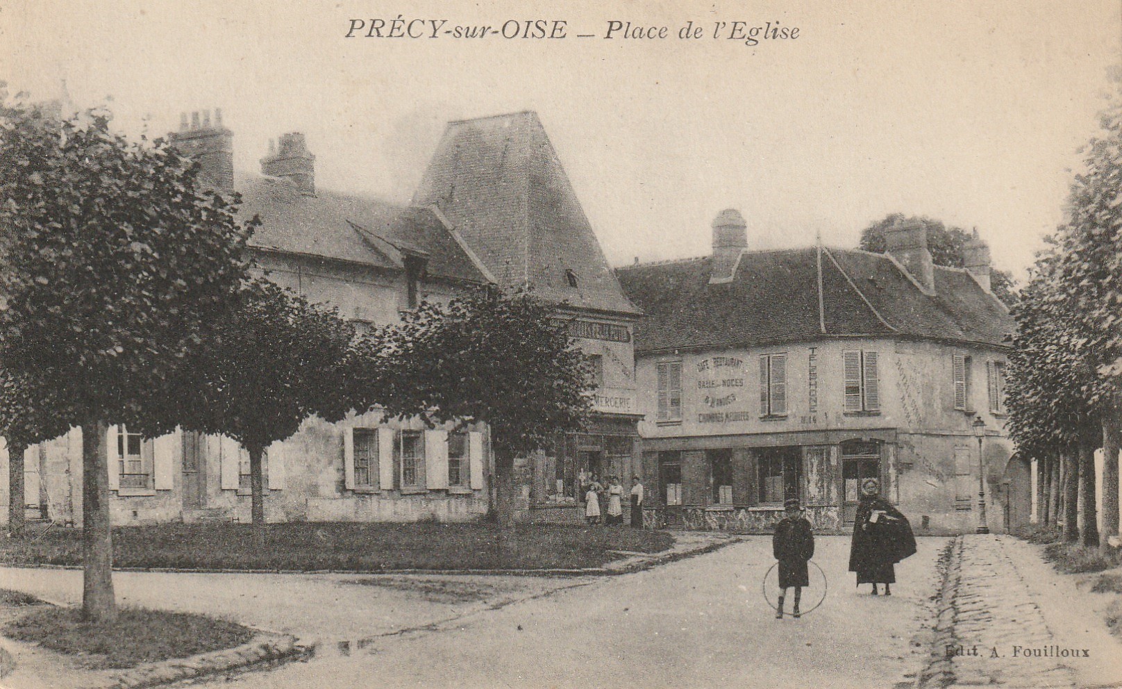60 PRECY-SUR-OISE. Café et Mercerie Place de l'Eglise