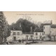 60 LA CHAPELLE-EN-SERVAL. La Place bien animée