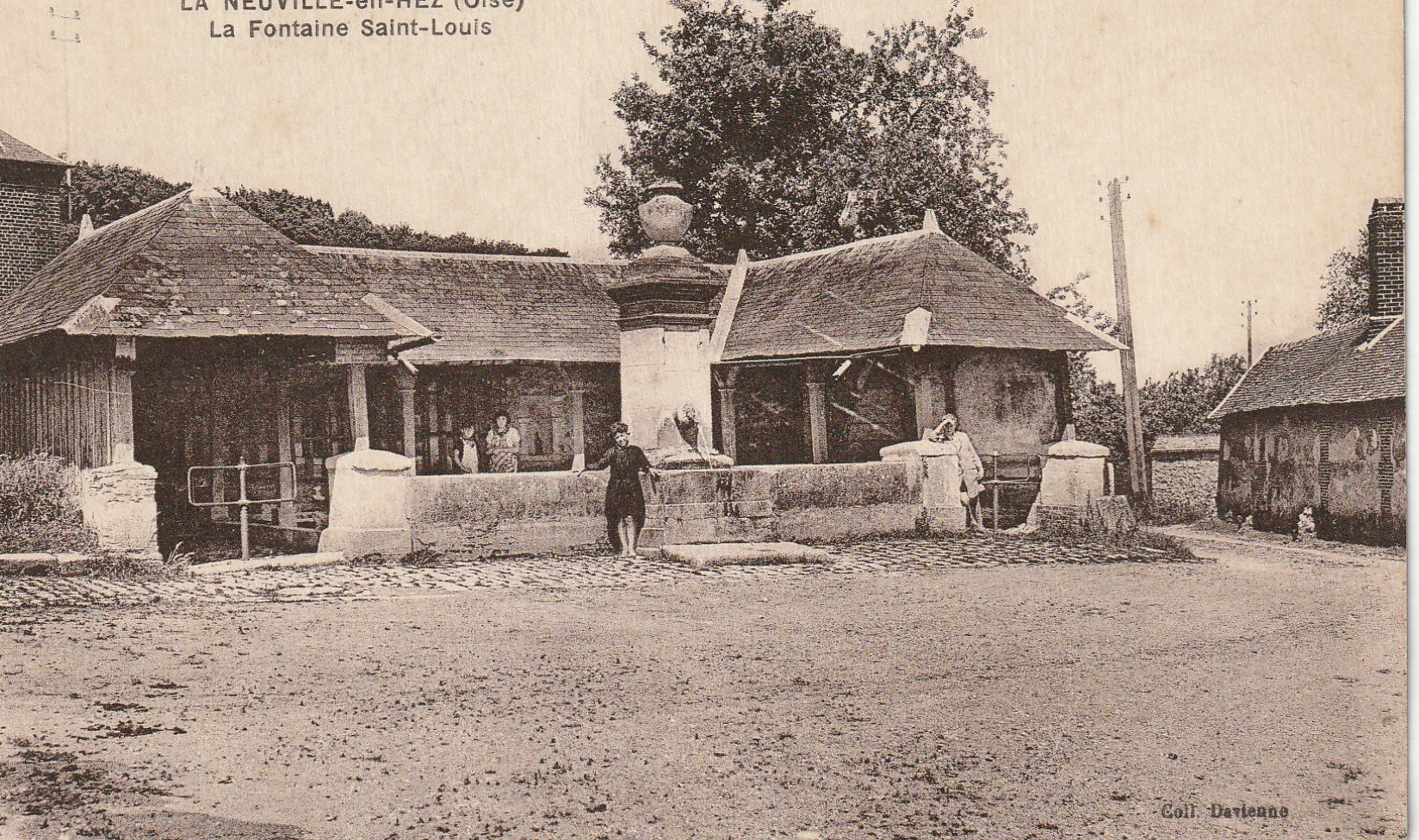 60 LA NEUVILLE-EN-HEZ. La Fontaine Saint-Louis avec animation