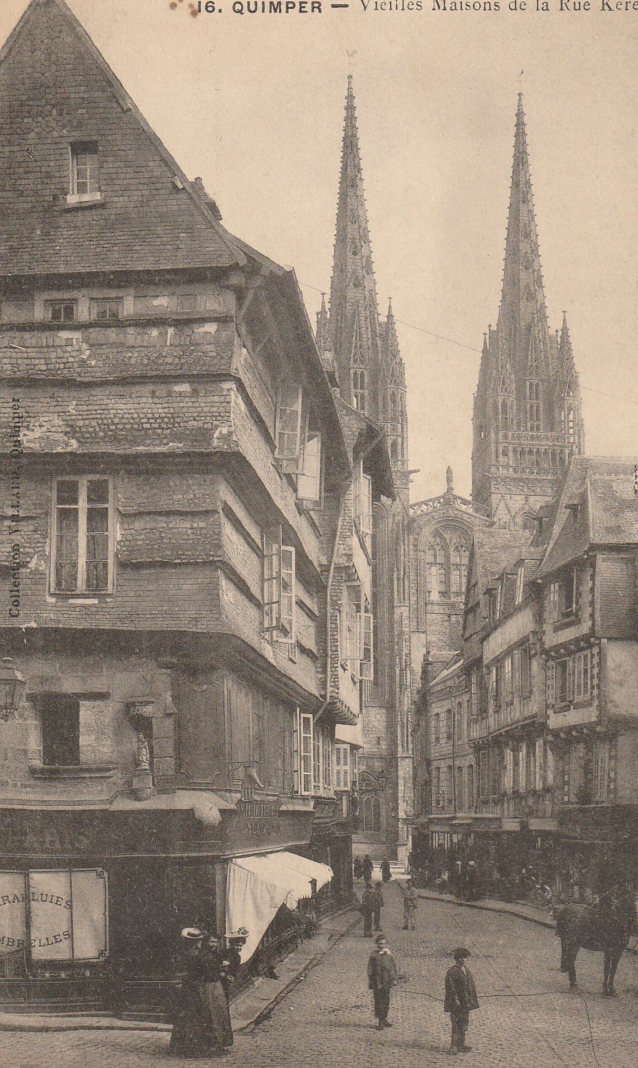 29 QUIMPER. Vieilles Maisons et Commerces rue Kéréon