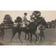 Photo cpa Sports HIPPISME Courses Hippodrome Paris. Cheval UGANDA monté par JENNINGS