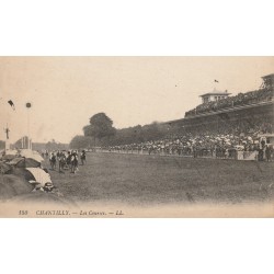 Sport Course Hippisme. 60 CHANTILLY Arrivée des courses Chevaux et Jockeys