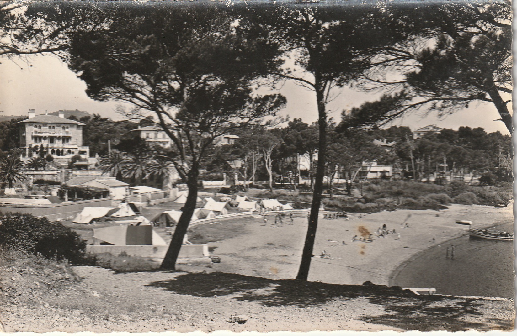2 x Photo cpsm petit format 06 AGAY & GOLFE-JUAN. Grands Hôtels et Cap d'Antibes