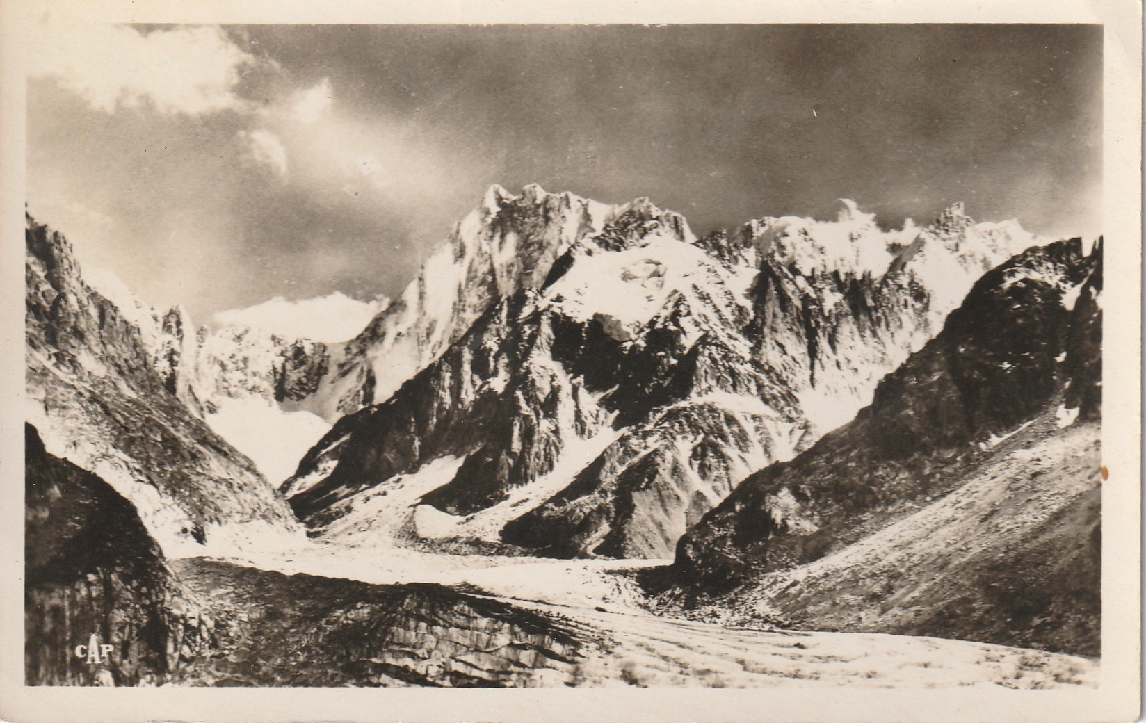 Photo cpsm petit format 74 CHAMONIX. Les Grandes Jorasses 1950